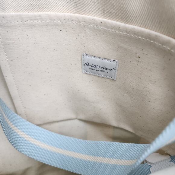 Hearth & Hand with Magnolia Oversized Canvas Beach Tote w/ Detachable Strap NWT - Picture 4 of 7